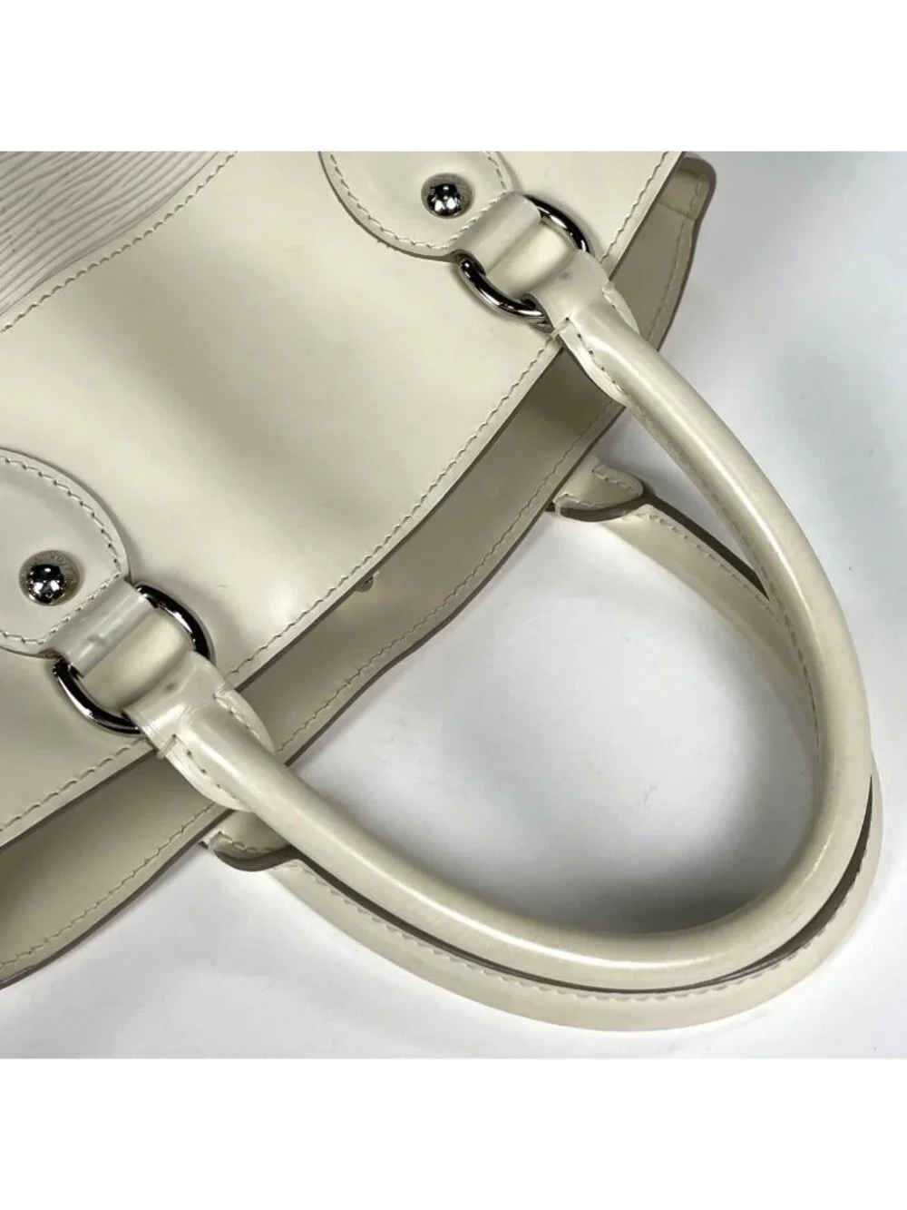 Louis Vuitton Passy PM Tote Epi Yvoir